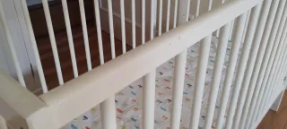 Cuna Ikea con colchón