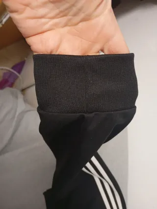 Chándal Adidas chaqueta roja y sudadera adidas