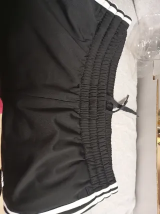 Chándal Adidas chaqueta roja y sudadera adidas