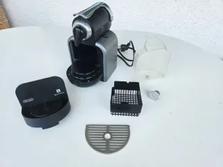 Cafetera Nespresso DeLonghi
