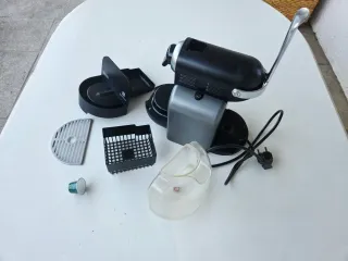 Cafetera Nespresso DeLonghi