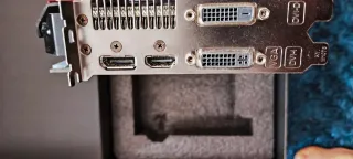 Gráfica Asus Radeon R9 280X