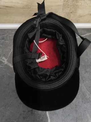 Casco de hípica negro