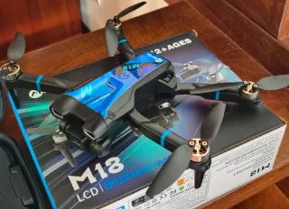 Drone Darly M18 Pieghevole 4K Motore Brushless New