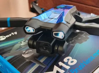 Drone Darly M18 Pieghevole 4K Motore Brushless New