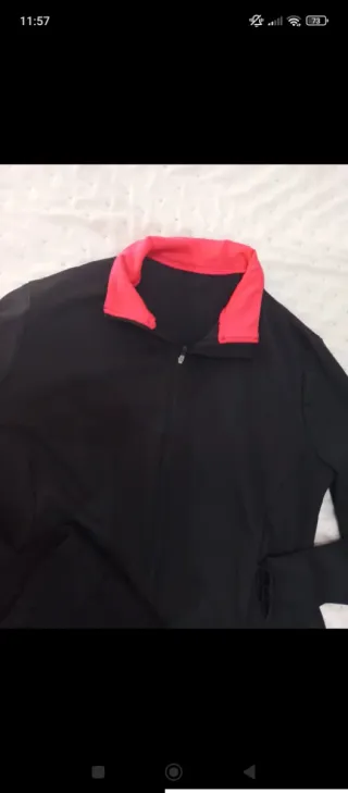 Conjunto deportivo reductor negro y rosa