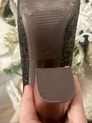 Scarpe con tacco alto e strass