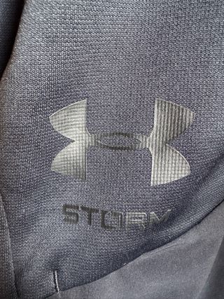 Sudadera Under Armour Negra con Capucha