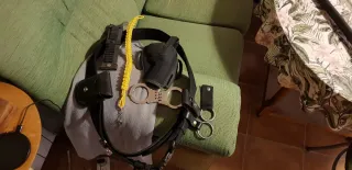 Kit seguridad privada:grilletes,funda,cinturón etc