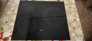 Placa de inducción Beko BSE22341X