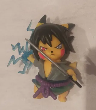 Figura Pikachu Sasuke