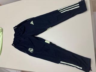 Chándal Adidas Real Madrid de niño talla 8