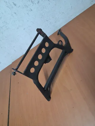 Caballete Central Yamaha Cygnus Carburación