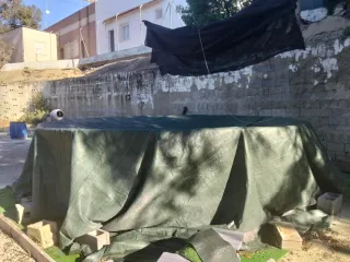 Piscina desmontable azul y verde