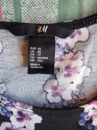 Vestido H&M floral negro talla XS