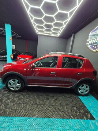 Dacia Sandero STEPWAY 2015