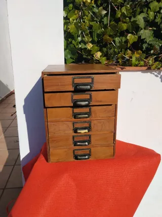 Archivador vintage de madera