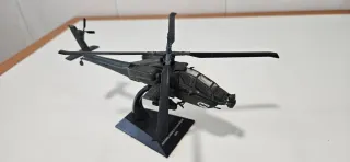 Maquetas de Helicópteros civiles y militares