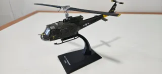 Maquetas de Helicópteros civiles y militares