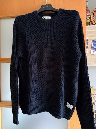 Jersey azul y gris Talla M Dos jerseys por 15€