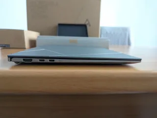 Asus Zenbook S13 OLED