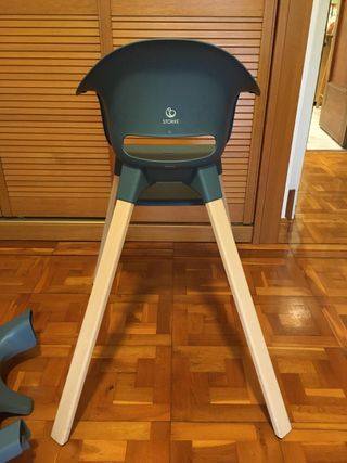 Trona Stokke Clikk casi nueva