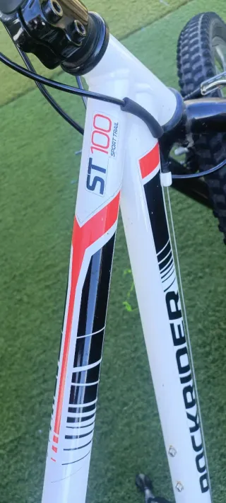 Bicicleta Rockrider ST 100 Blanca