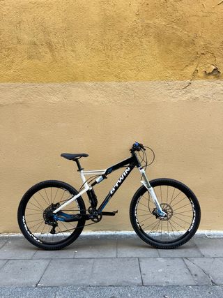 Bicicleta Btwin Rockrider 740s