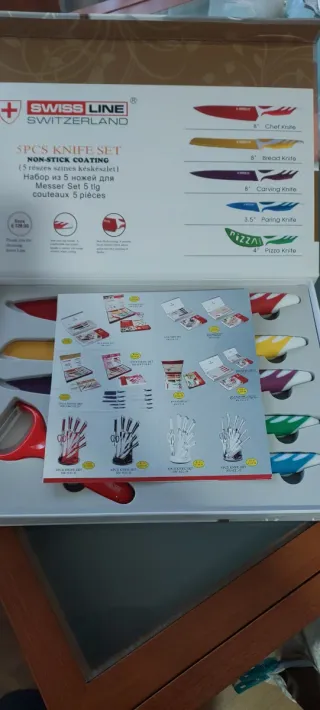 Set 5 Cuchillos y Pelador Colores