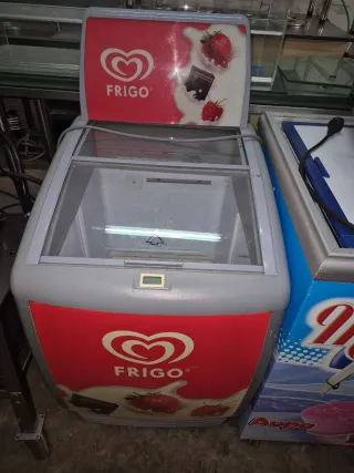 Congelador Frigo con tapa de cristal