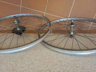 Juego Ruedas Bici 24 con Piñonera