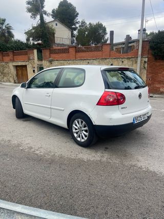 Volkswagen Golf 5 V