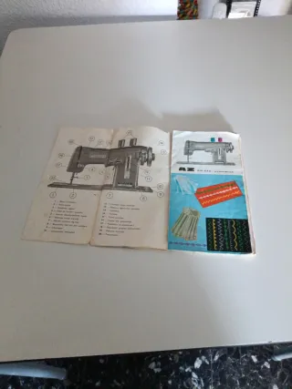 Máquina de coser y bordar Wertheim AZ zig-zag auto