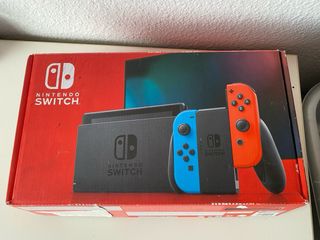 Nintendo Switch Azul y Rojo