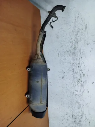 Tubo de escape Yamaha Xmax 400 (2014-16)