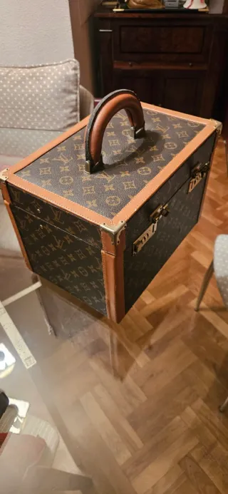Neceser vintage estilo Louis Vuitton Marrón