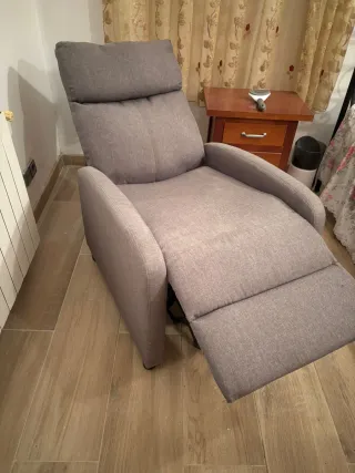 Sillón reclinable individual gris