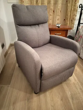 Sillón reclinable individual gris