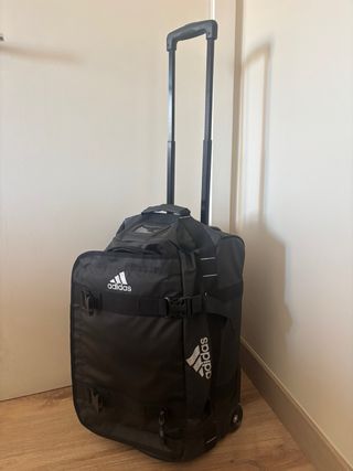 Bolsa de viaje Adidas 40L con ruedas