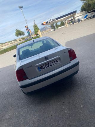 Volkswagen Passat 1999