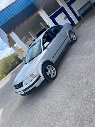 Volkswagen Passat 1999