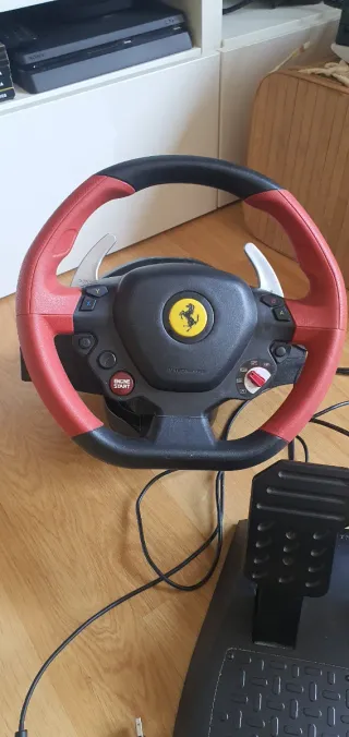 Volante Ferrari Videojuego con Pedales
