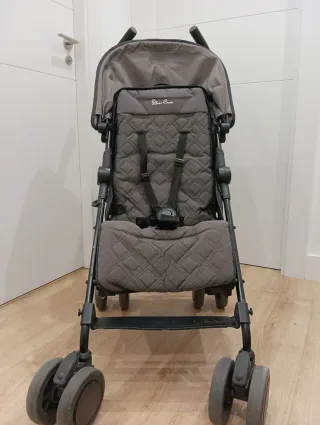 Silla de paseo Silver Cross gris