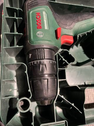Taladro de impacto inalámbrico Bosch 18 V