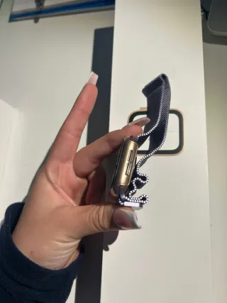 iPhone 13 y Apple Watch Series 4