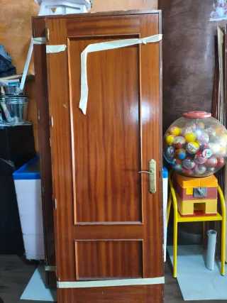 Puerta interior madera