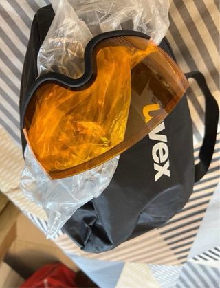Casco Esquí UVEX Carbono con Visor