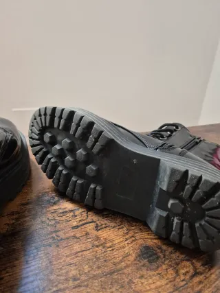 Botas militares con plataforma