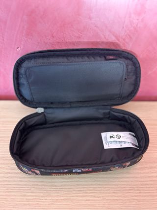 Estuche Eastpak DC Comics