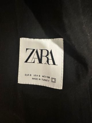 Cazadora Zara Negra Talla S